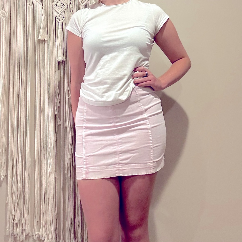 Pink Jean wash body tight stretchy skirt size 7/8
